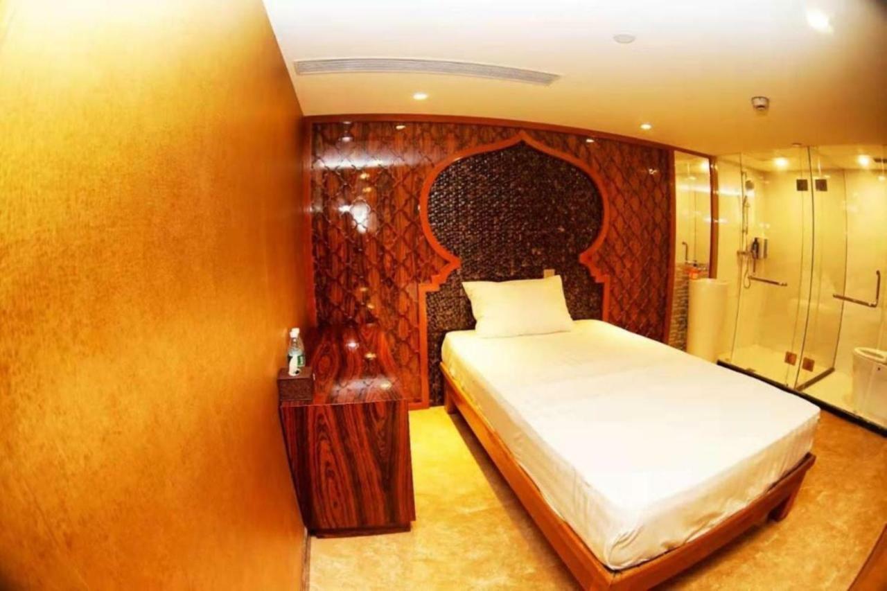 Jwm Hotel And Casino Sihanoukville Eksteriør bilde