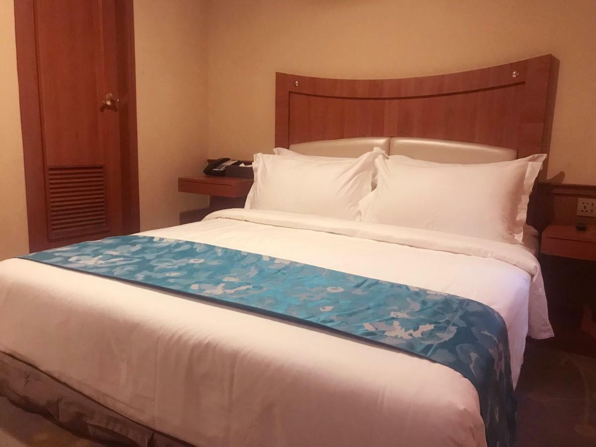 Jwm Hotel And Casino Sihanoukville Eksteriør bilde