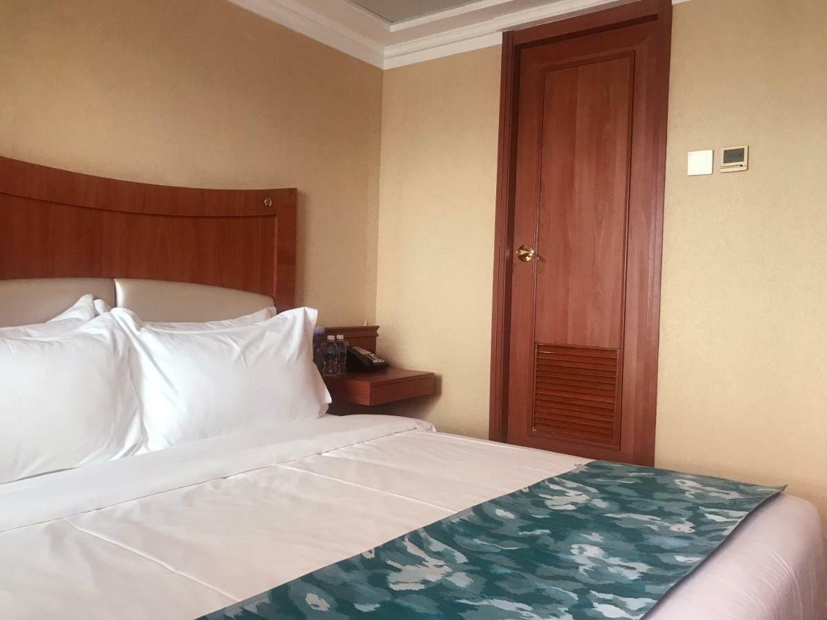 Jwm Hotel And Casino Sihanoukville Eksteriør bilde